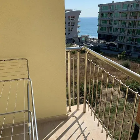 Apartament Byala Friendy Sea
